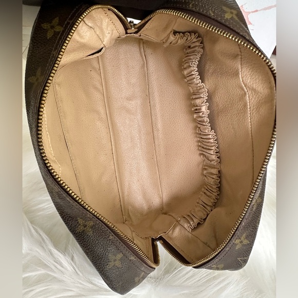 Vintage Vanity Clutch - Picture 13 of 15